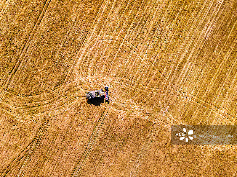 收割季航拍图片素材