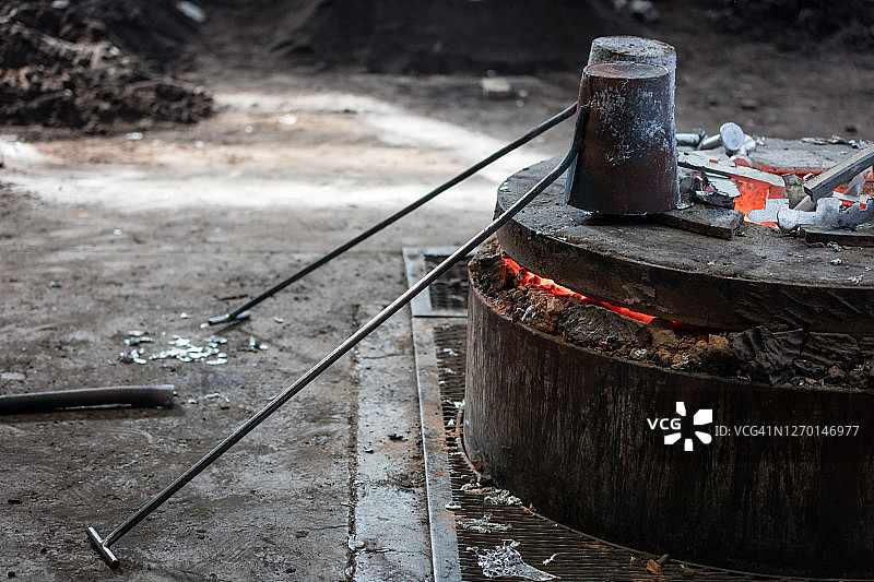 冶金工具和熔炉-无人图片素材
