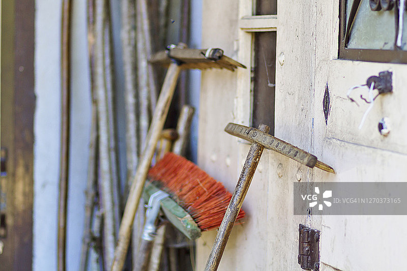 老式乡村工具图片素材