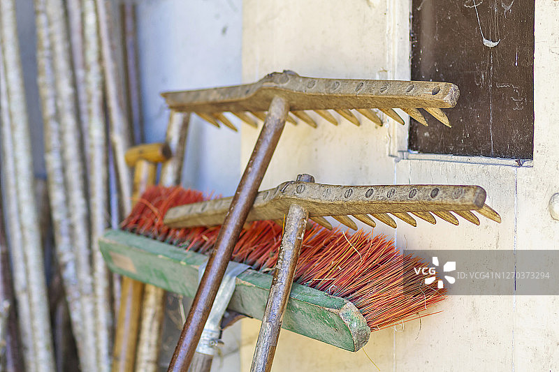 老式乡村工具图片素材