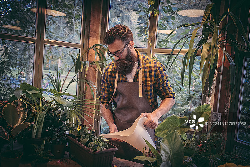 花店里的园丁图片素材