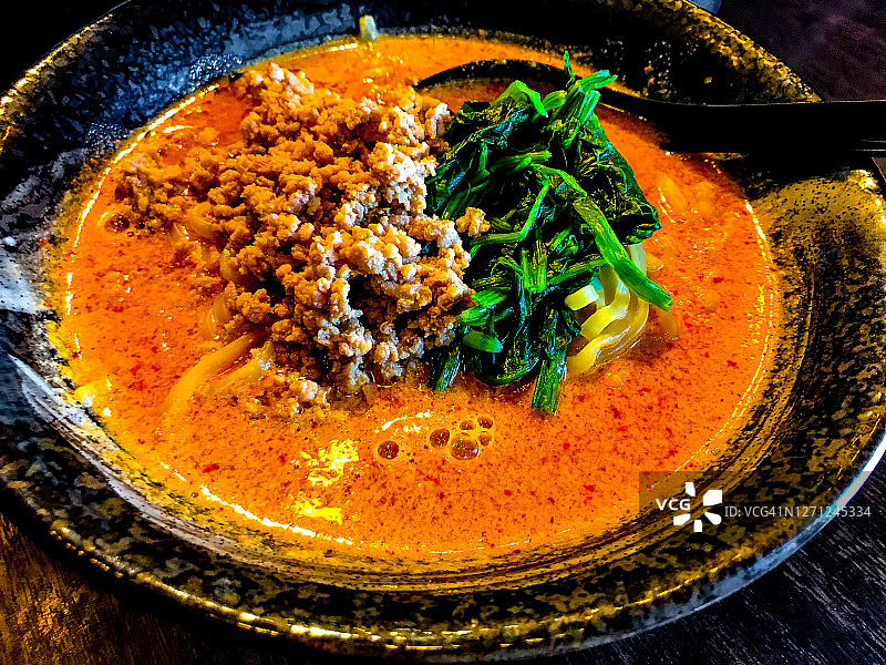 非常辣的担担面图片素材