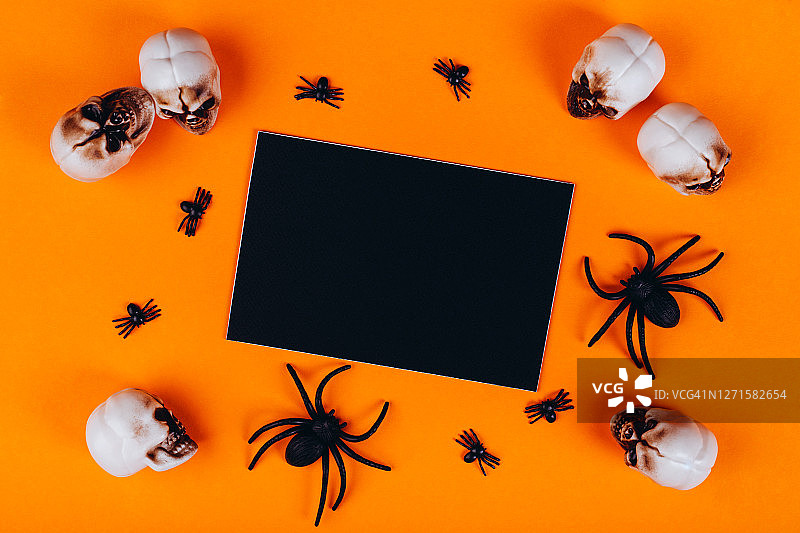 带有文本卡的万圣节背景图片素材