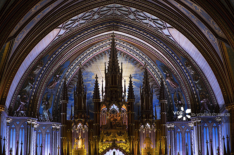 蒙特利尔圣母大教堂内的祭坛图片素材