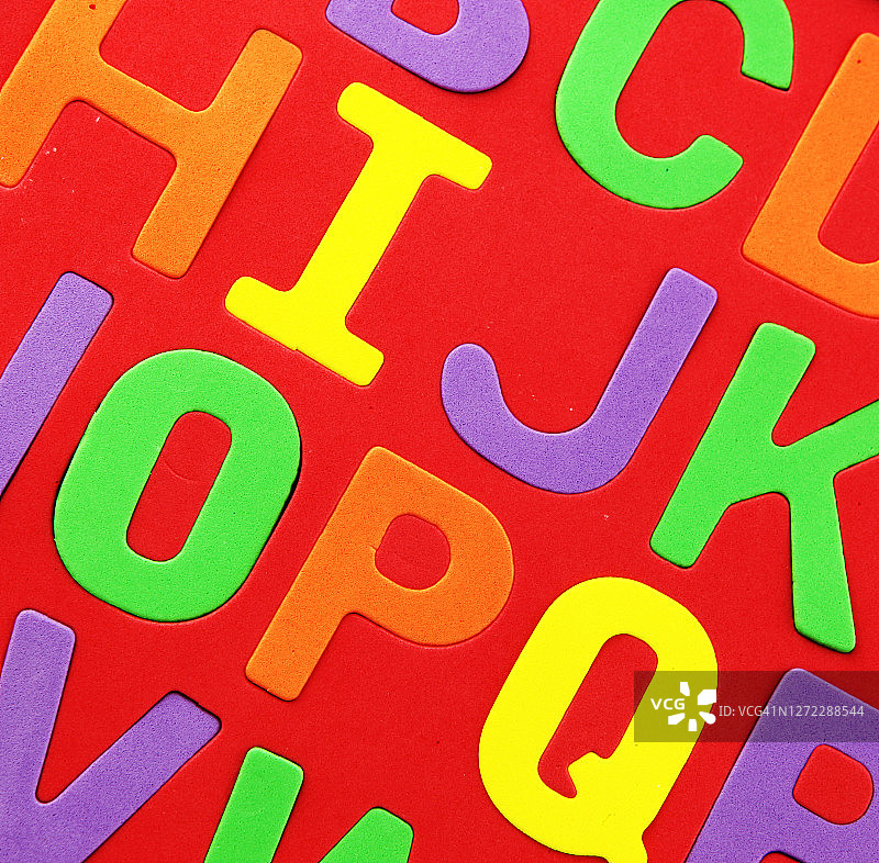 让我们学习英文字母图片素材