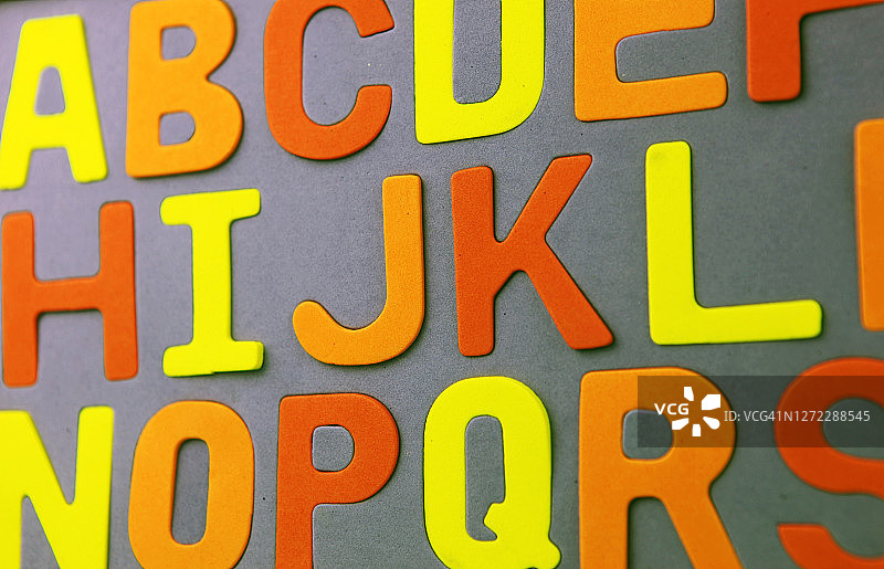 让我们学习英文字母图片素材