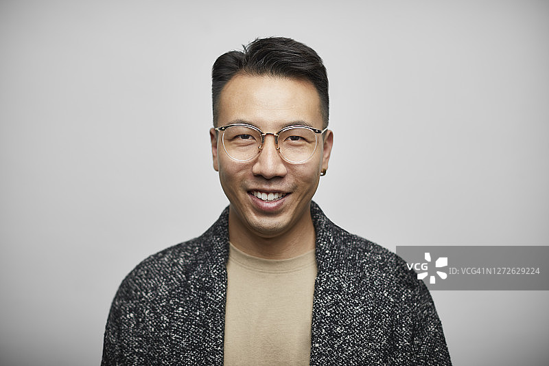 戴眼镜的企业家图片素材