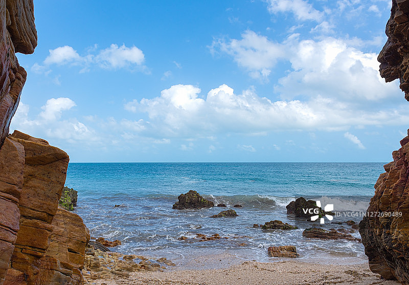 从杰里科科拉的石孔看到的景象图片素材