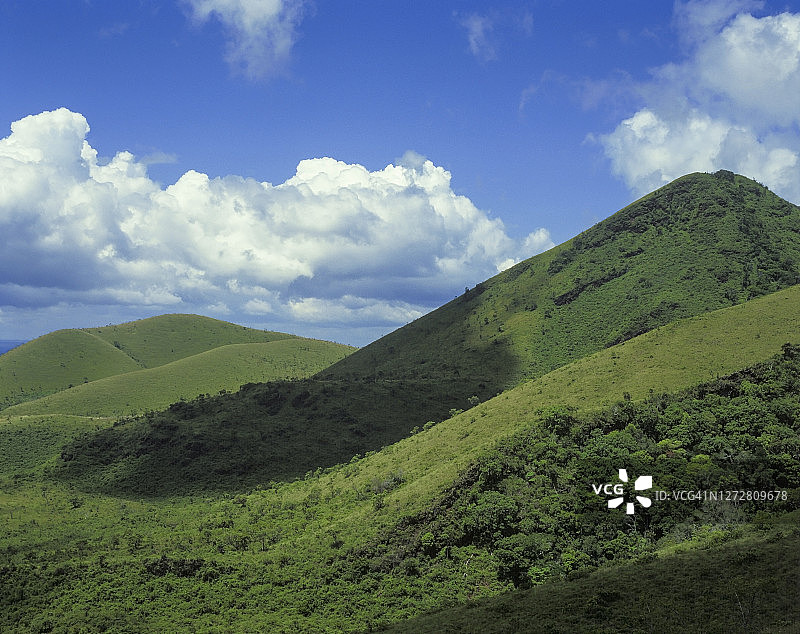 乞尤鲁山：肯尼亚的火山锥图片素材