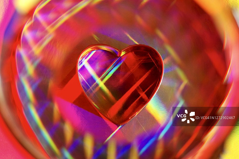 棱彩之心图片素材