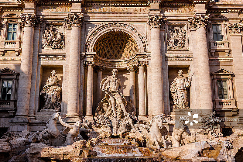 罗马著名地标特莱维喷泉图片素材