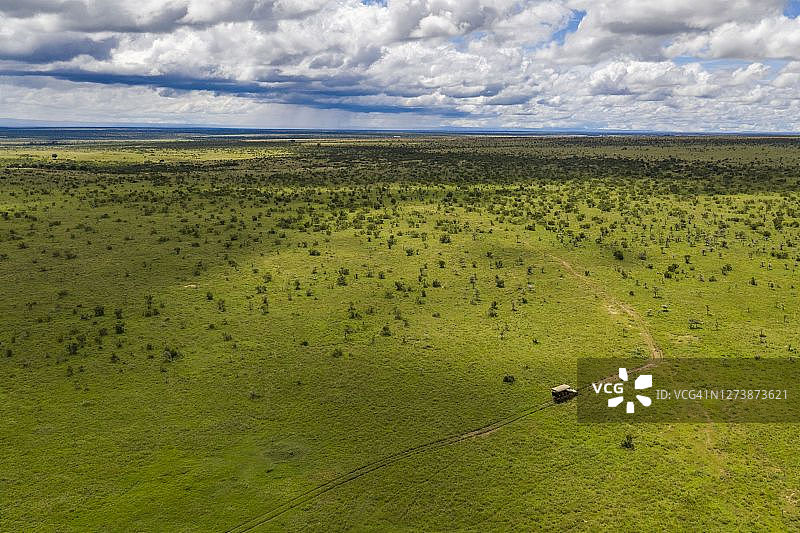 肯尼亚拉基皮亚县卡拉马生态旅馆的野生动物游猎之旅图片素材