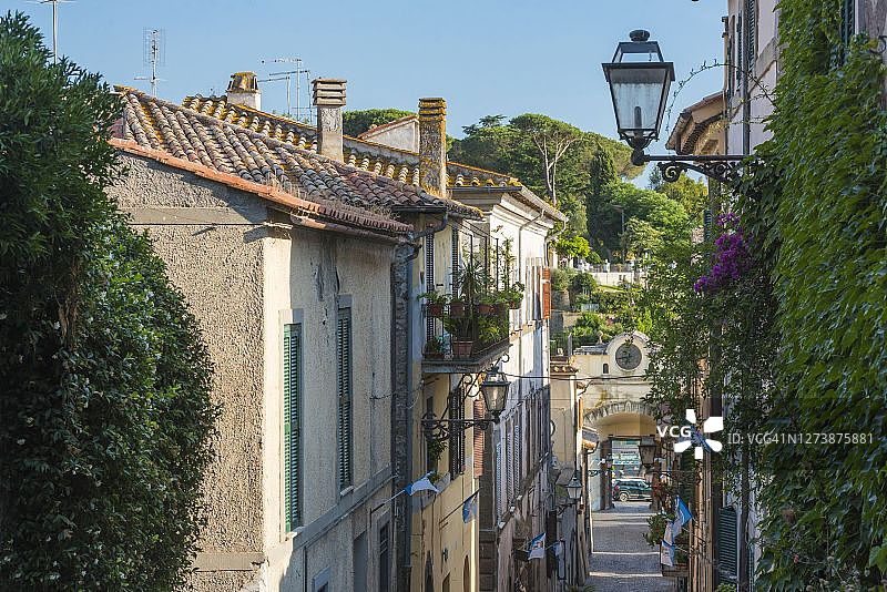 意大利罗马省布拉恰诺湖阿吉拉拉萨巴齐亚镇图片素材