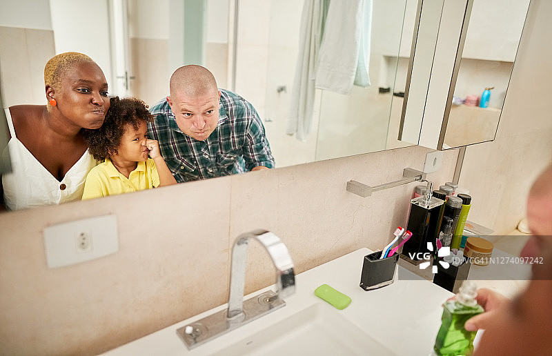 让儿童口腔卫生变得有趣图片素材