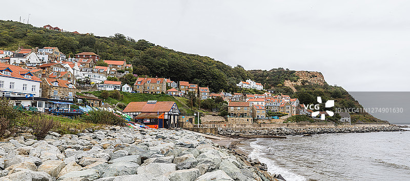 伦斯威克湾山坡上的房屋图片素材