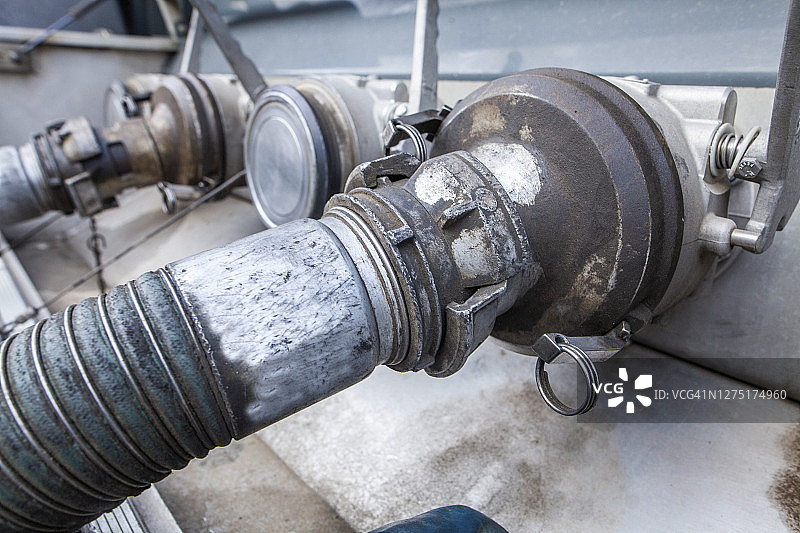 工业燃油装载阀门图片素材