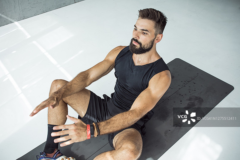 健身房运动训练图片素材