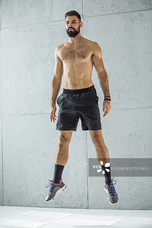 健身房运动训练图片素材