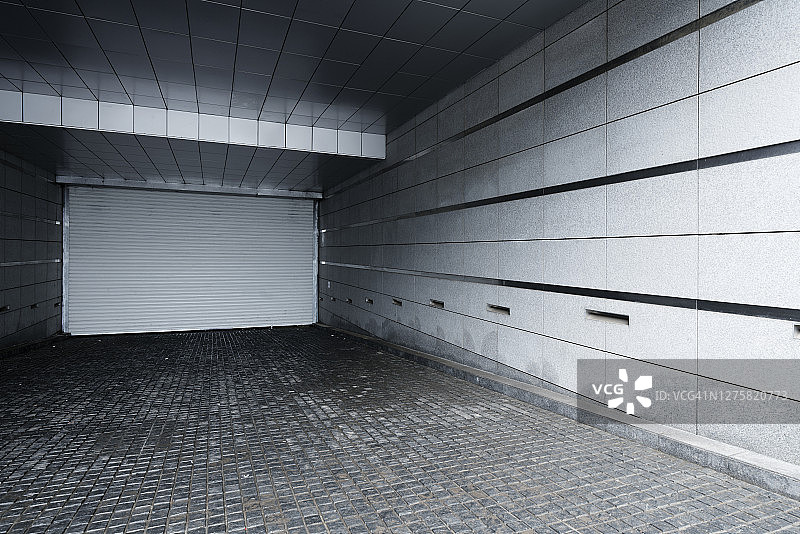 地下停车场图片素材