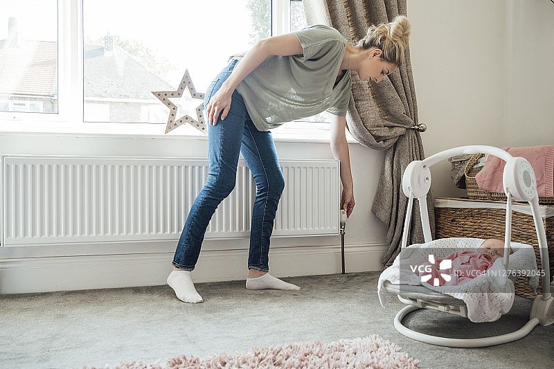 调节室内温度图片素材