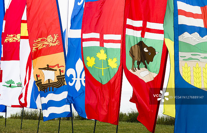 加拿大省和地区旗帜的抽象视图图片素材