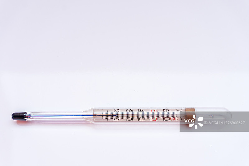 水银温度计特写图片素材