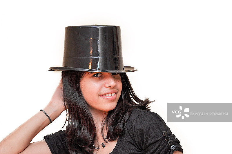 拉丁美洲女孩肖像，白色背景图片素材