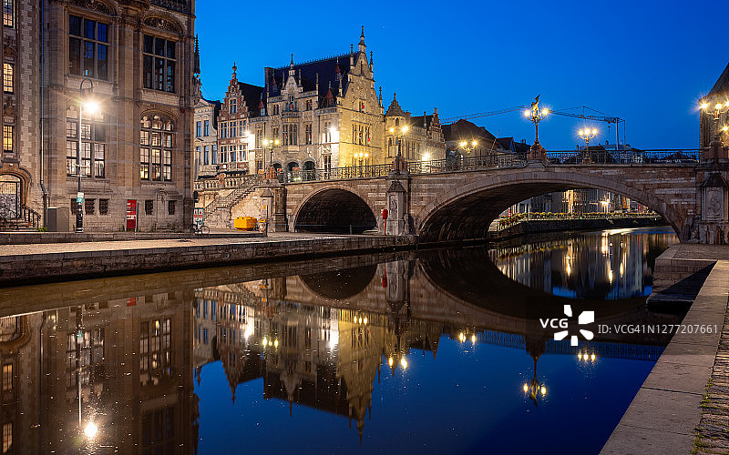 比利时弗兰德斯根特圣米歇尔桥图片素材