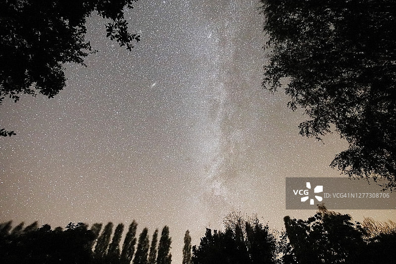 法国勃艮第的秋季星夜图片素材