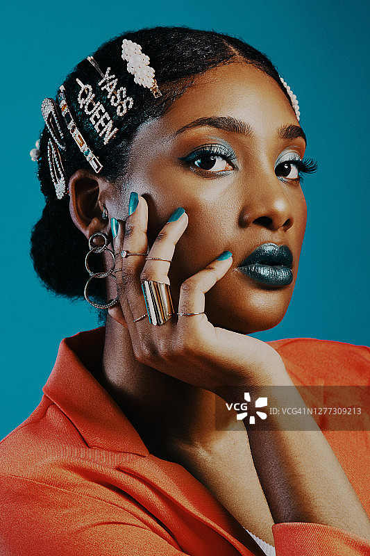 发夹是提升造型的必备品图片素材