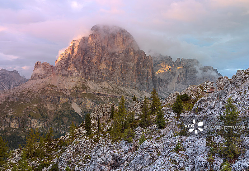 托法纳山图片素材