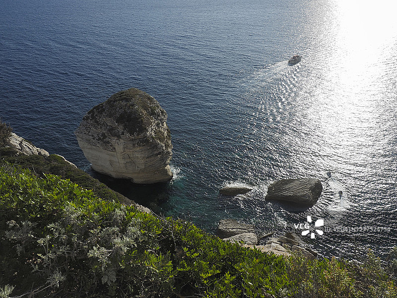 博尼法乔白色石灰岩悬崖的俯视图图片素材