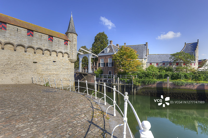 荷兰泽里克泽 Zuidhavenpoort 城门防御墙图片素材