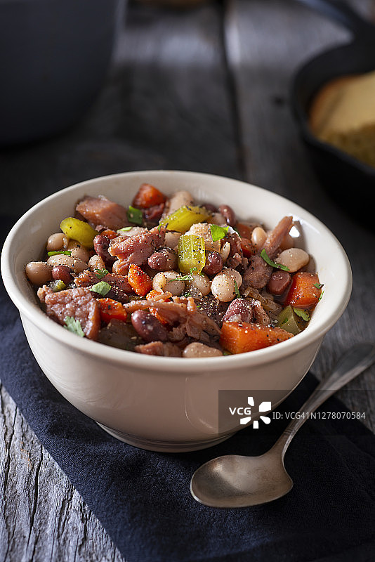 火腿芸豆汤图片素材