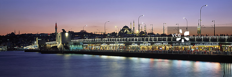 加拉塔桥夜景图片素材