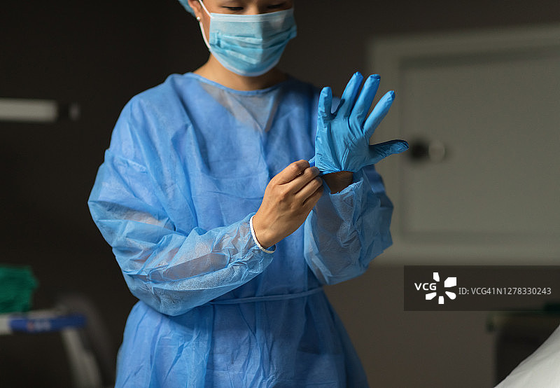 外科医生准备手术图片素材