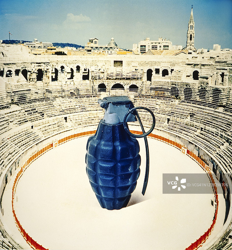 竞技场内的危险图片素材