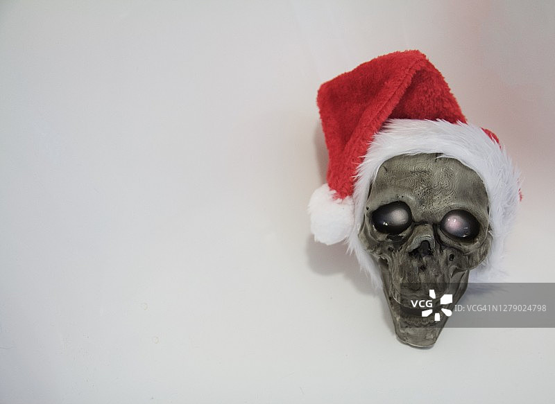 戴着圣诞帽的骷髅图片素材