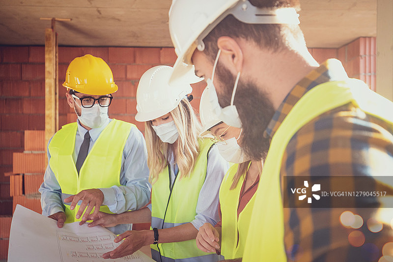 进行中的工作图片素材