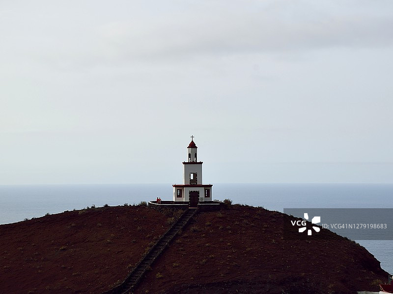 火山地貌中的钟楼图片素材