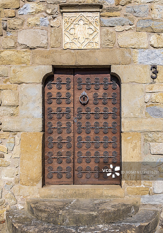 古老的原始门图片素材