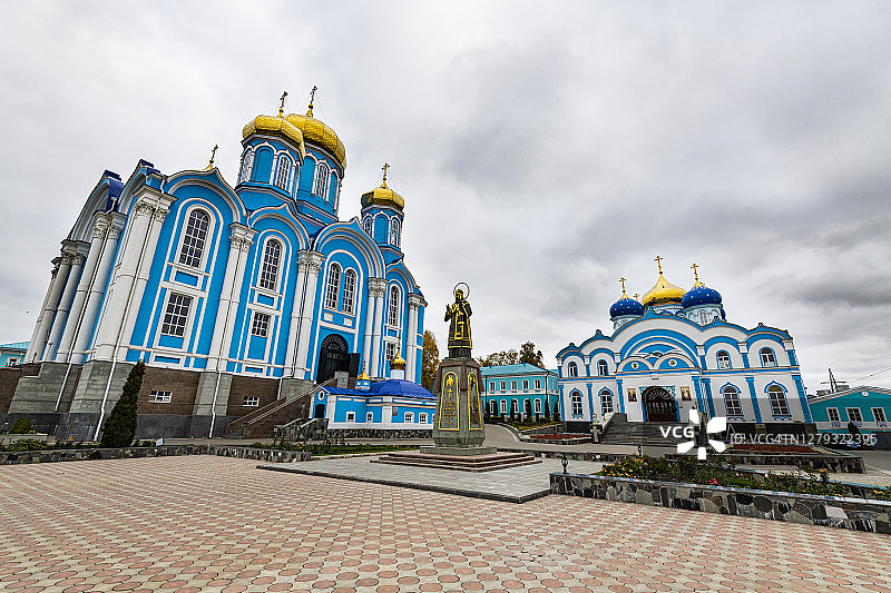 俄罗斯利佩茨克州扎东斯克：扎东斯基圣诞圣母修道院图片素材
