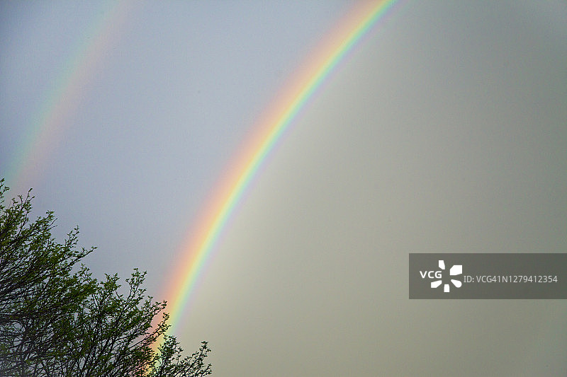 两道彩虹图片素材