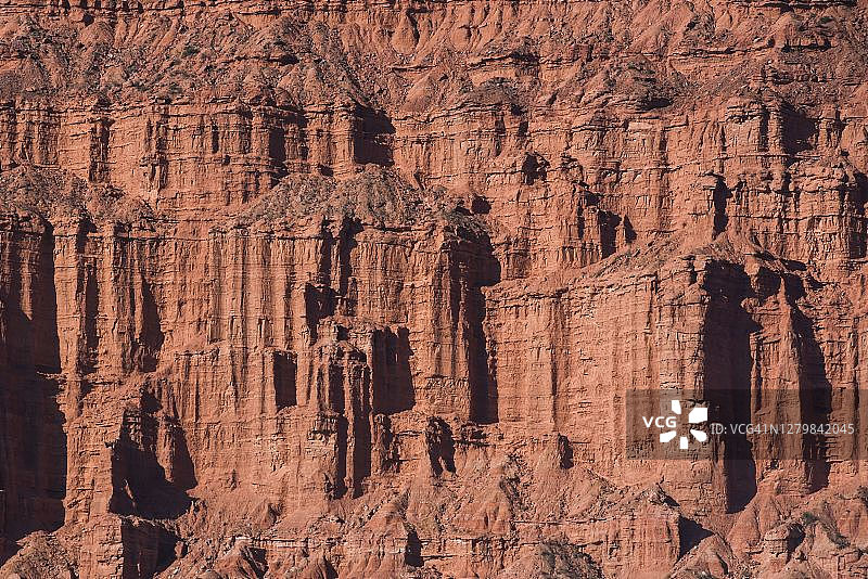 阿根廷北部圣胡安省月亮谷红崖风光图片素材