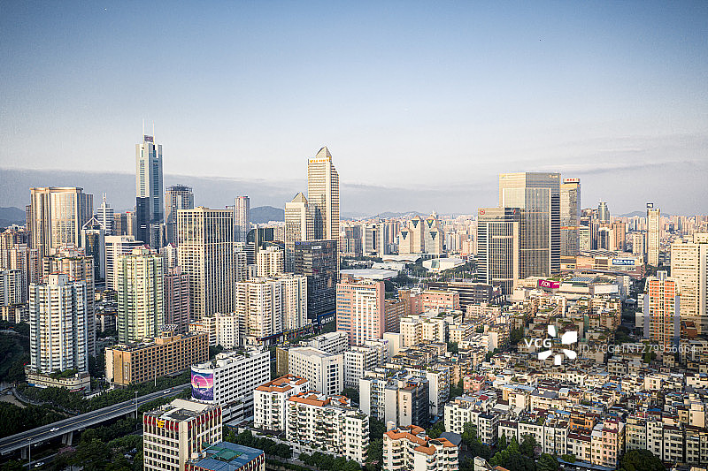 摩天大楼与城市天际线图片素材