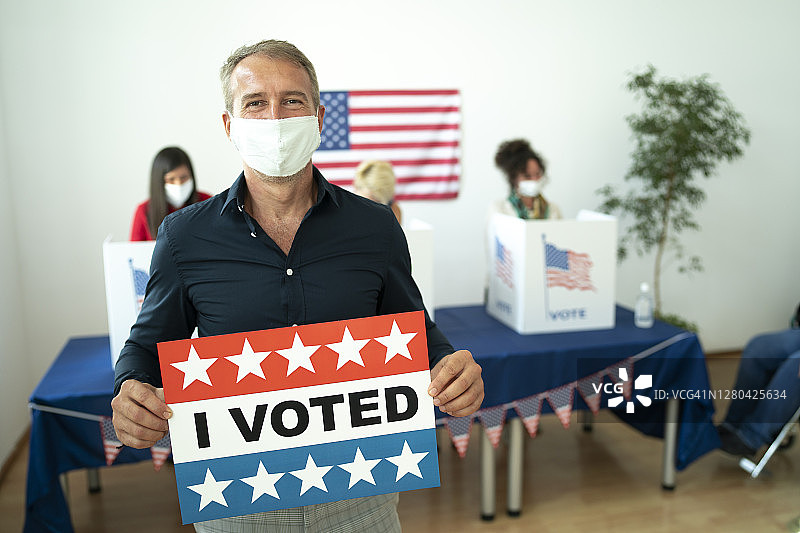选举日的投票标志图片素材