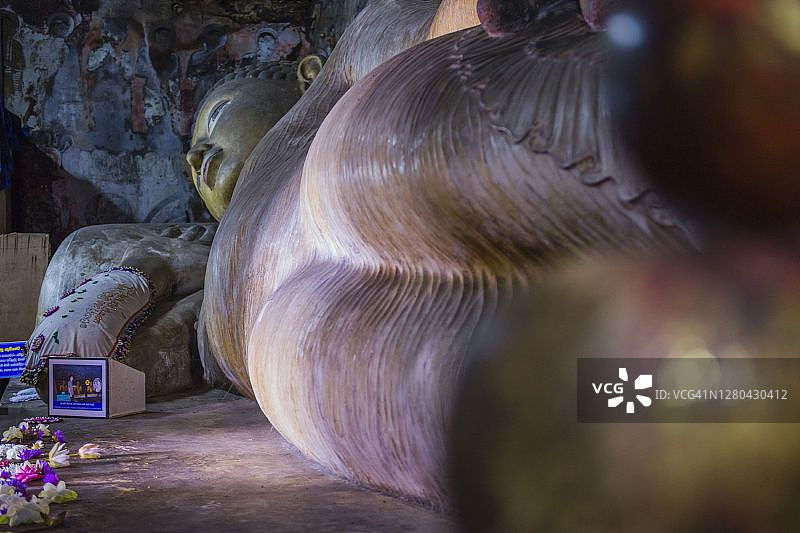 丹布拉石窟寺，主卧佛像，丹布拉，中央省，斯里兰卡，亚洲图片素材