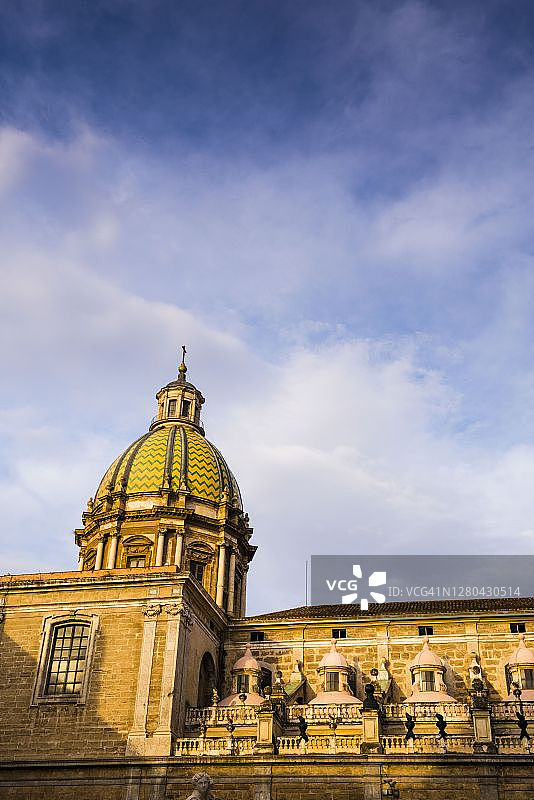 巴勒莫圣朱塞佩·德·特亚蒂尼教堂圆顶，意大利西西里图片素材