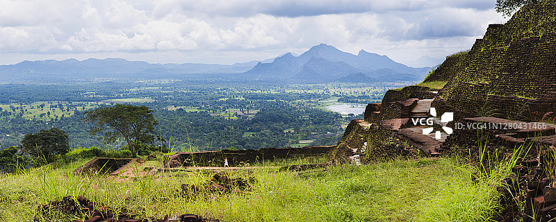 斯里兰卡锡吉里耶石窟的卡萨帕国王宫殿遗址，联合国教科文组织世界遗产图片素材