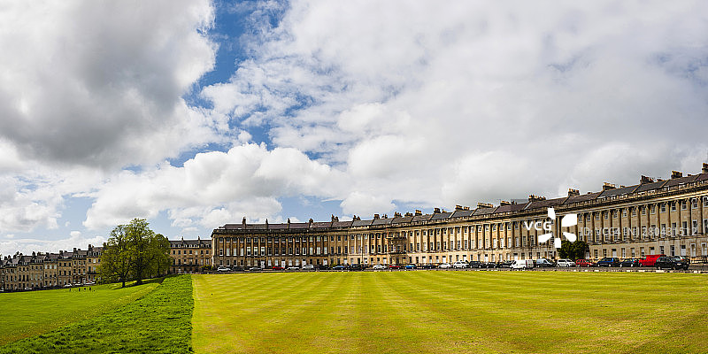 巴斯皇家新月楼，英国图片素材